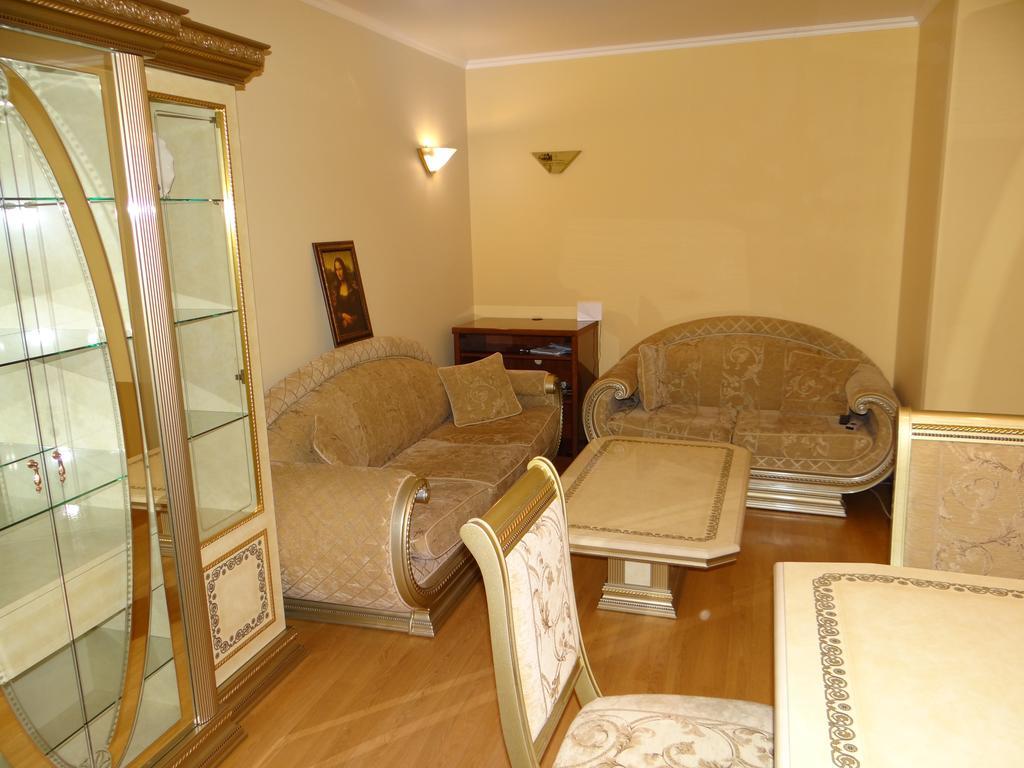 Luxury Versailles Apartments Center Opera Burgas Esterno foto